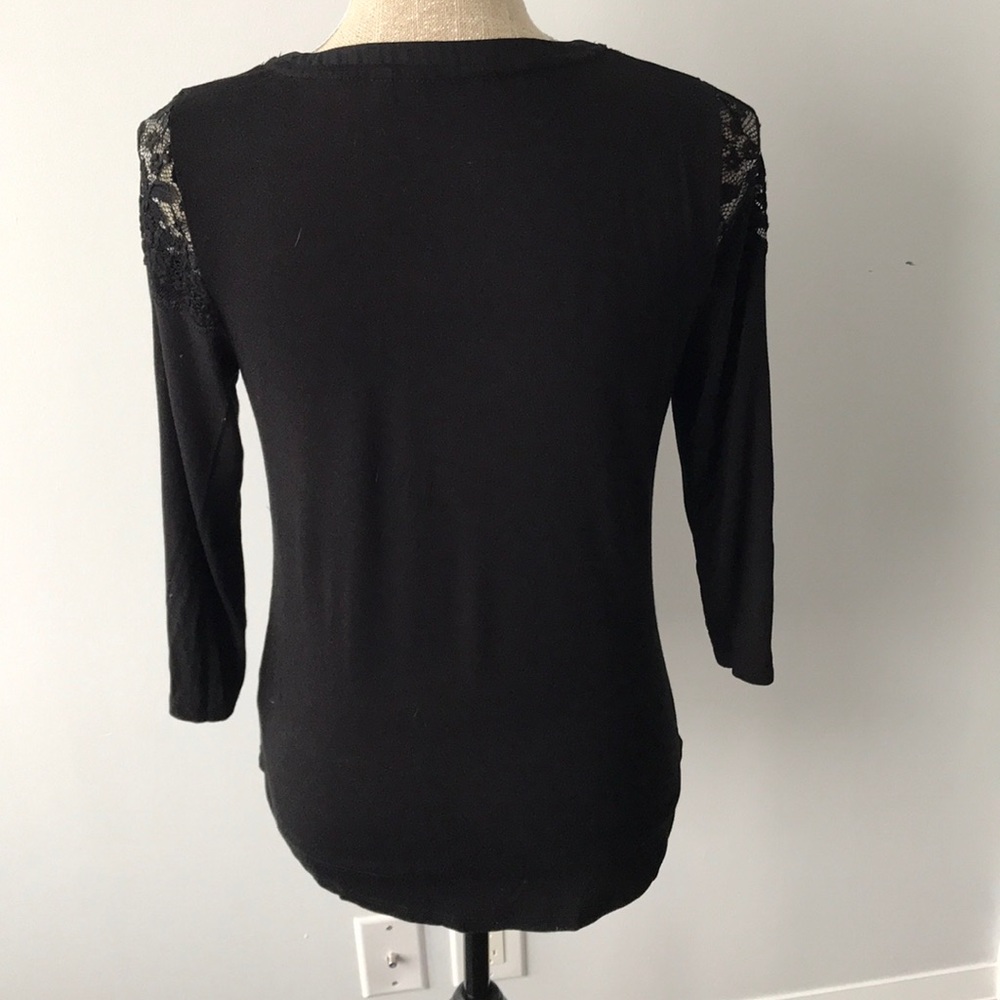 Lace shirt - Picture 2 of 4